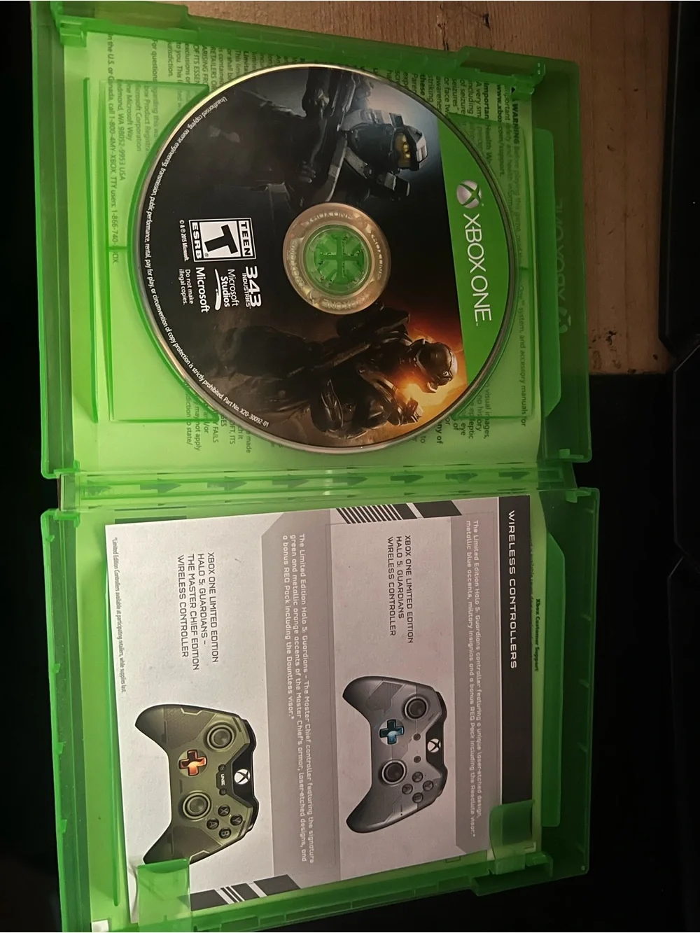 Microsoft Xbox One Game Case with Green Cover Art